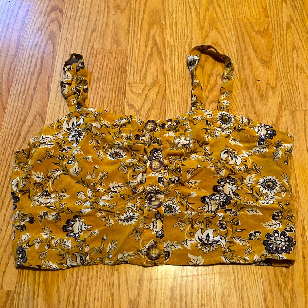 Spoiled Flower crop top sz L